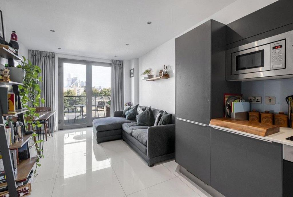 Property photo 2 of 13 Haven Way