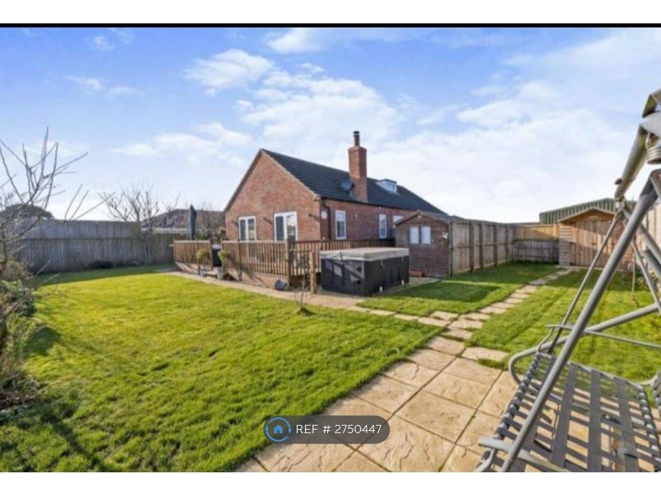 Property photo 3 of 35