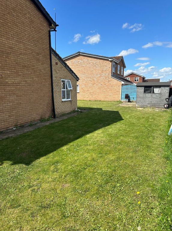 Property photo 2 of 19