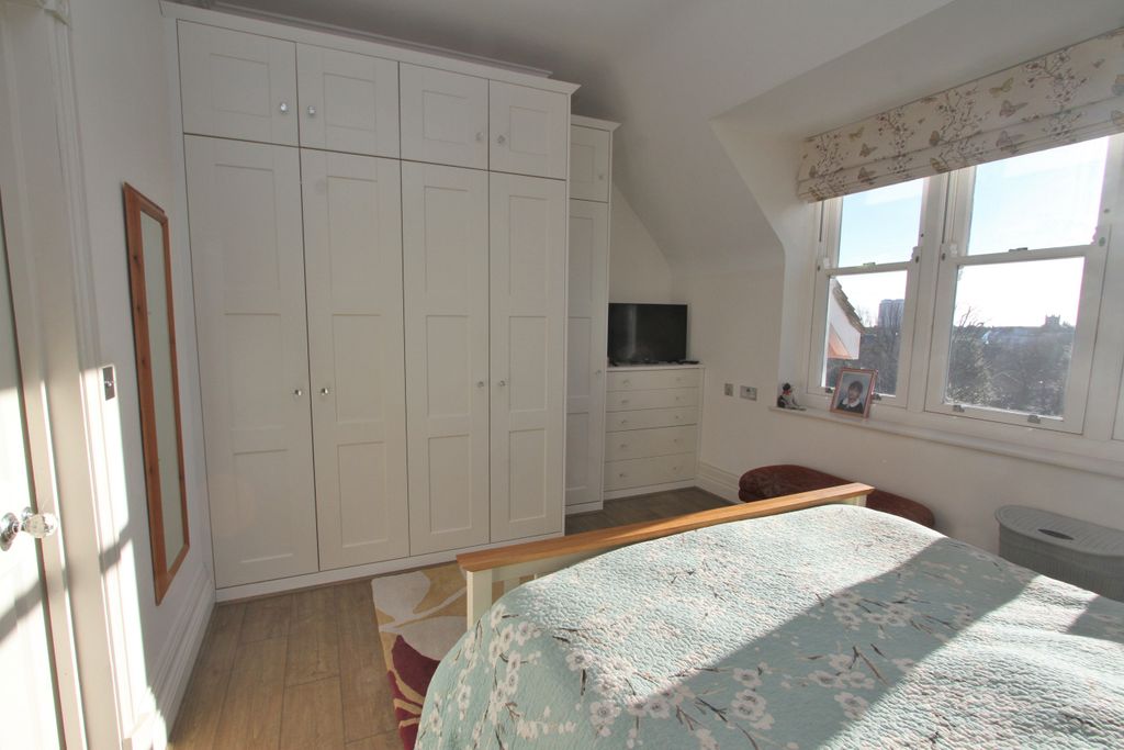 Additional image 17 of 5 bed flat for saleGaudick Road, Eastbourne BN20