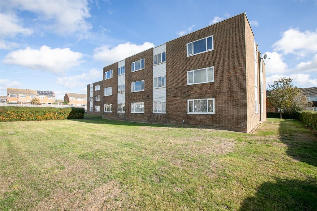 Property photo 1 of 10 3646-9.Jpg