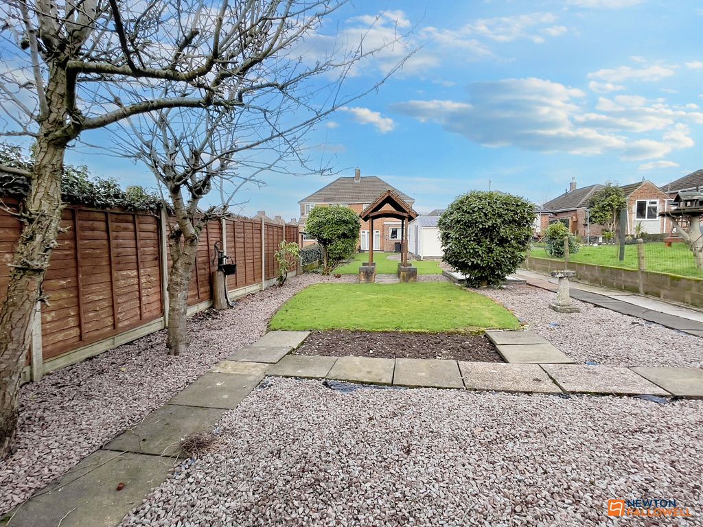 Property photo 3 of 23