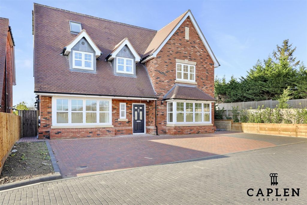 Property photo 1 of 27 4D4A8610.Jpg