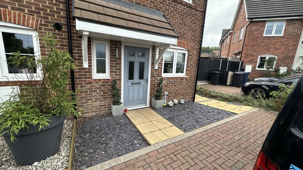 Property photo 1 of 9