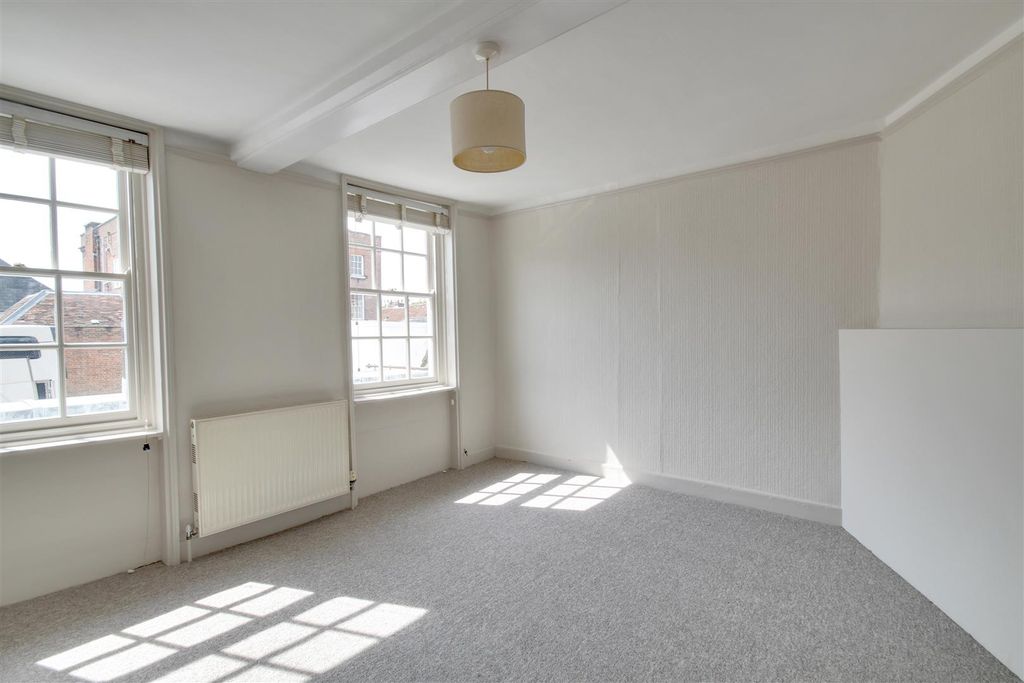 Property photo 2 of 7 Living Room.Jpg