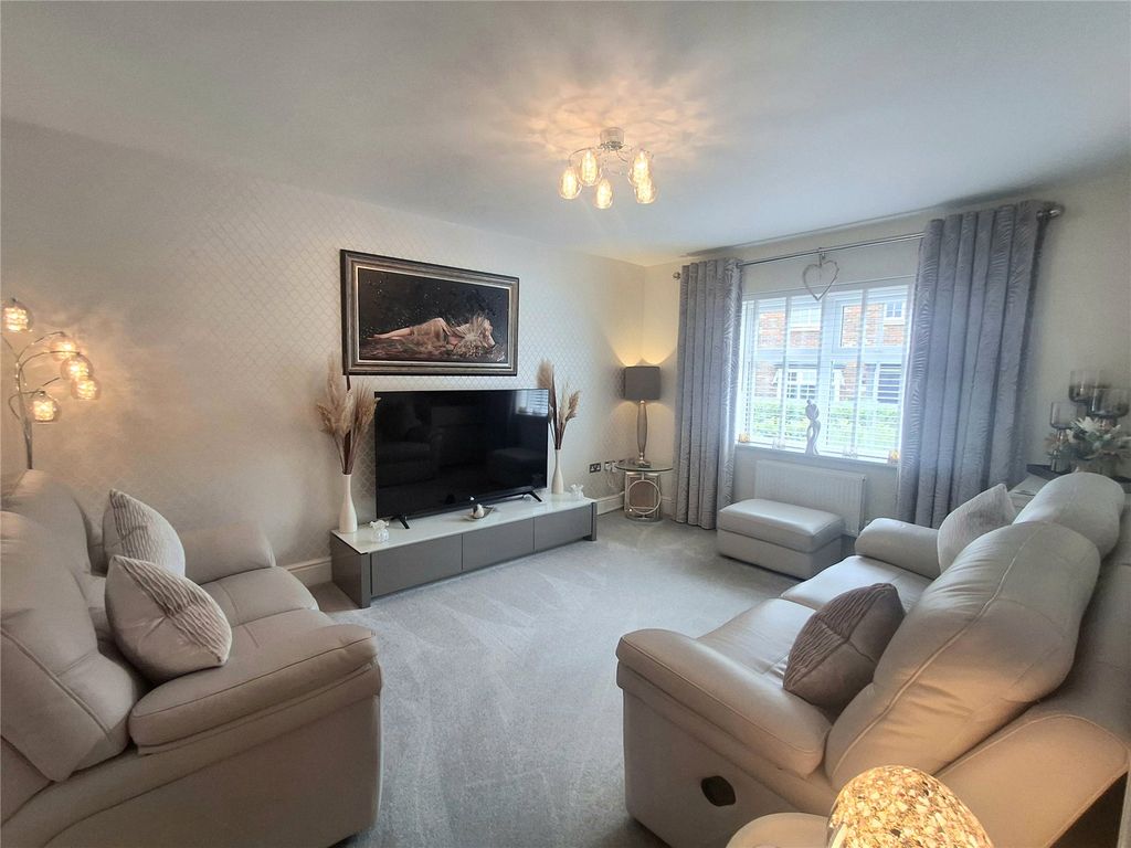 Property photo 2 of 17 Picture No. 04