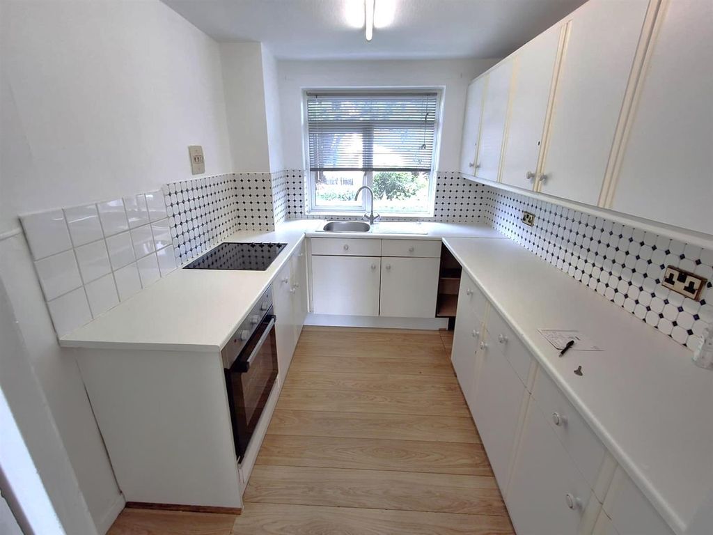 Property photo 1 of 10 1c02c9A1-601d-4d52-89c1-A0214730B0B8.Jpg