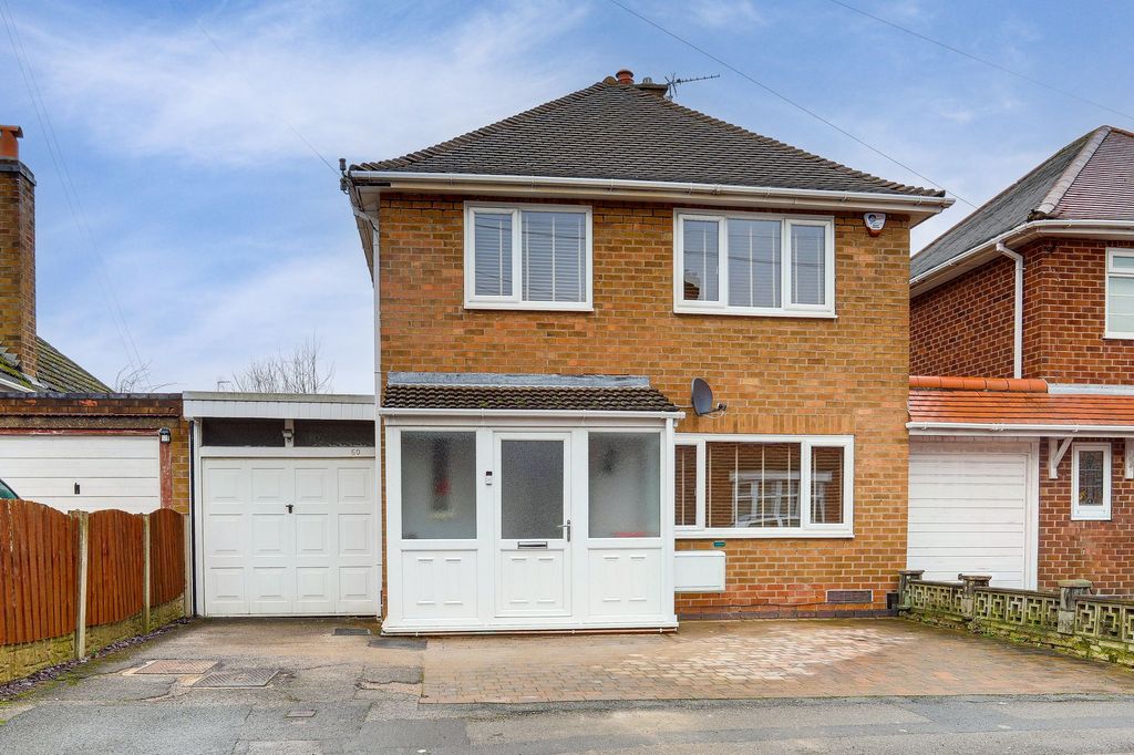 Property photo 1 of 16 Front