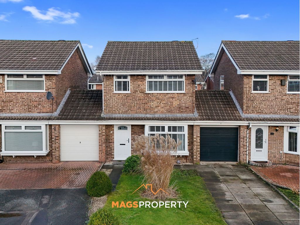 Property photo 1 of 28