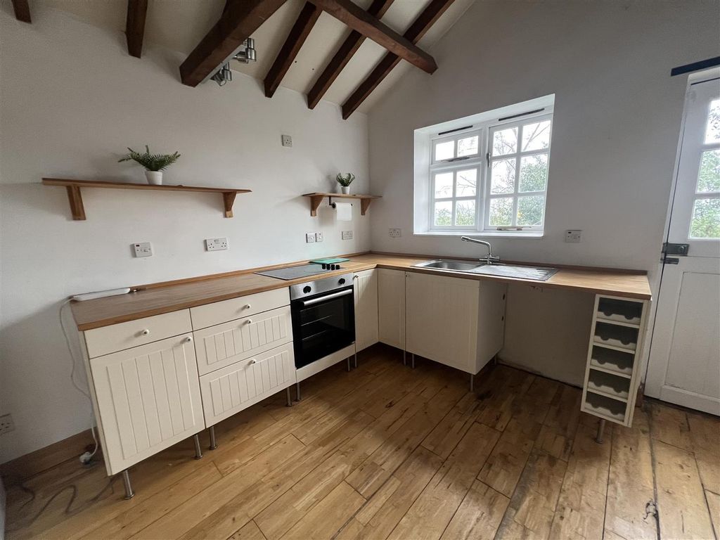 Property photo 2 of 23 Img_5830.Jpeg