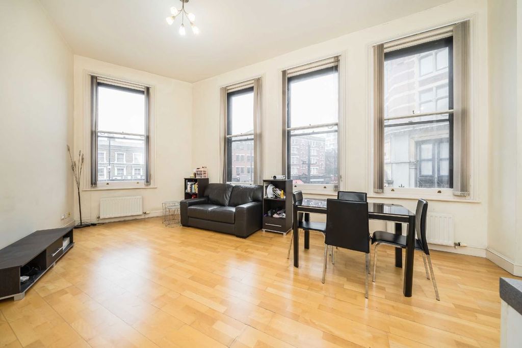 Property photo 2 of 5