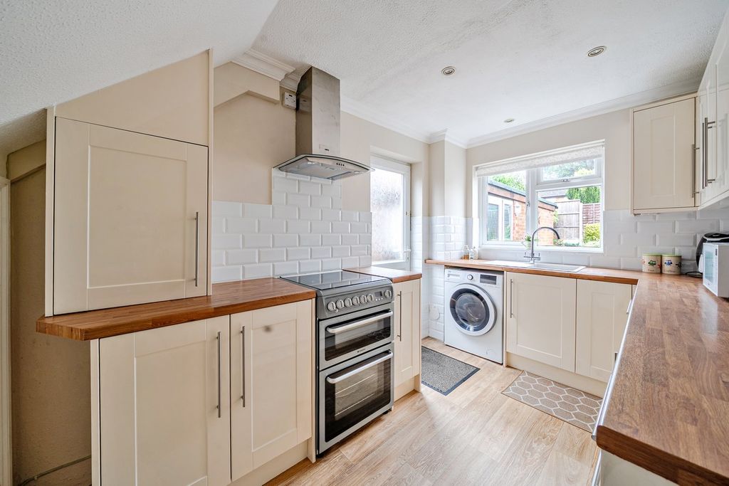 Property photo 3 of 20