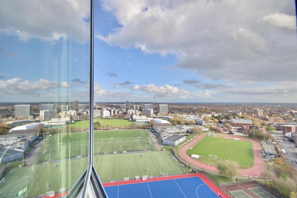 Property photo 2 of 20 0253Dda1-A50E-4030-A3CE-916F554707Ef_1_201_A.Jpeg