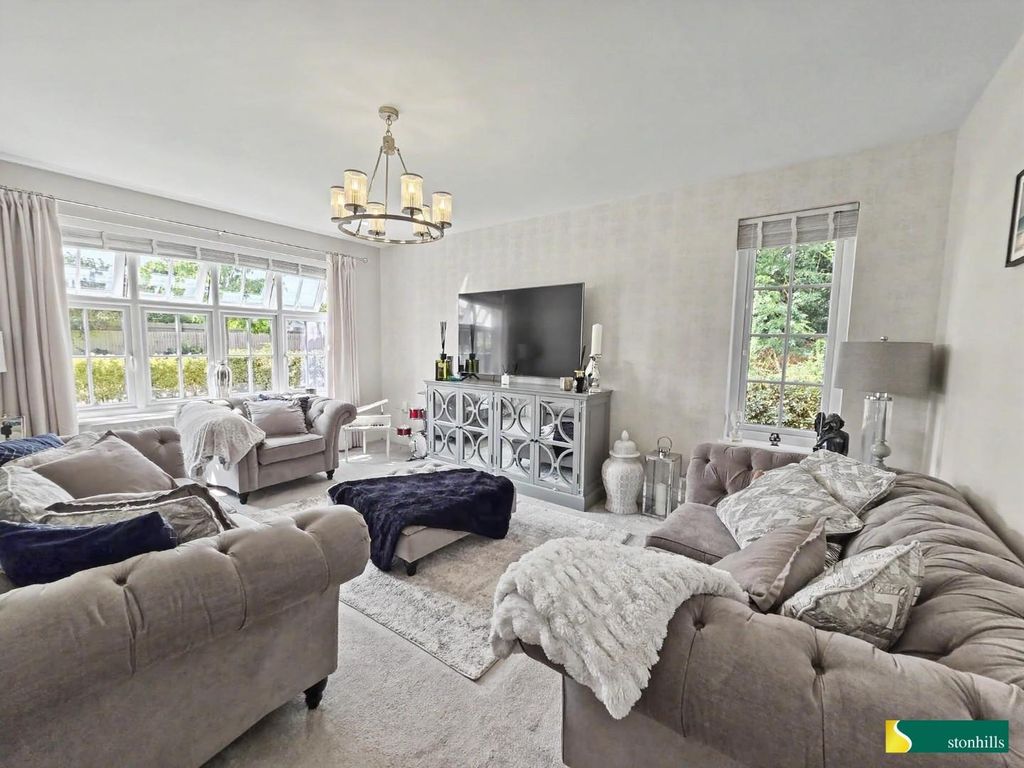 Property photo 3 of 26 8.Jpg
