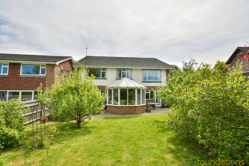 Property photo 1 of 15