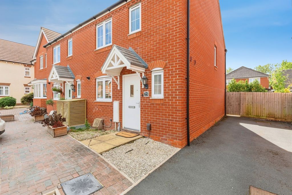 Property photo 2 of 14