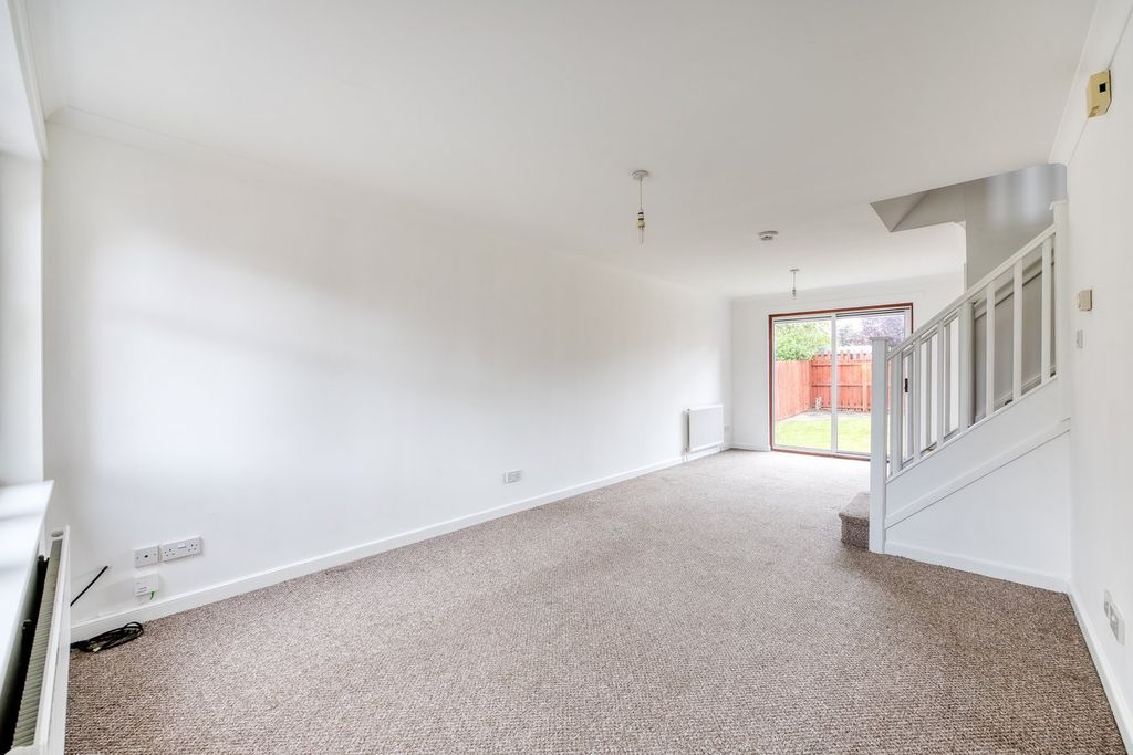 Property photo 3 of 24