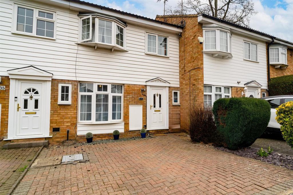Property photo 1 of 12 Whitehouse Avenue