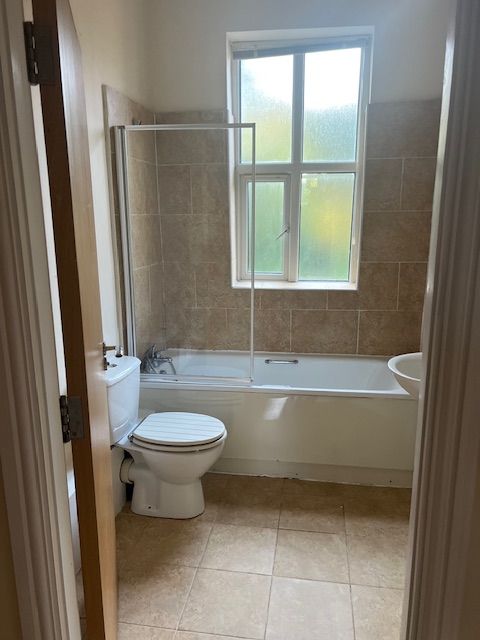 Property photo 3 of 4