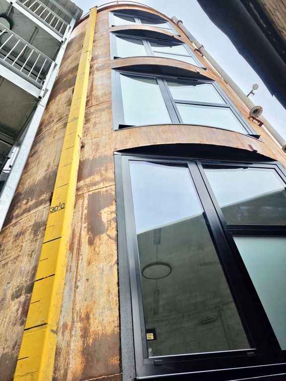 Property photo 2 of 9 1.Jpg