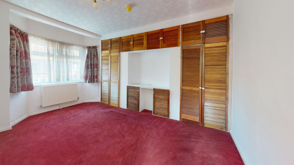 Property photo 1 of 14 204-Manor-Way-Bedroom 1
