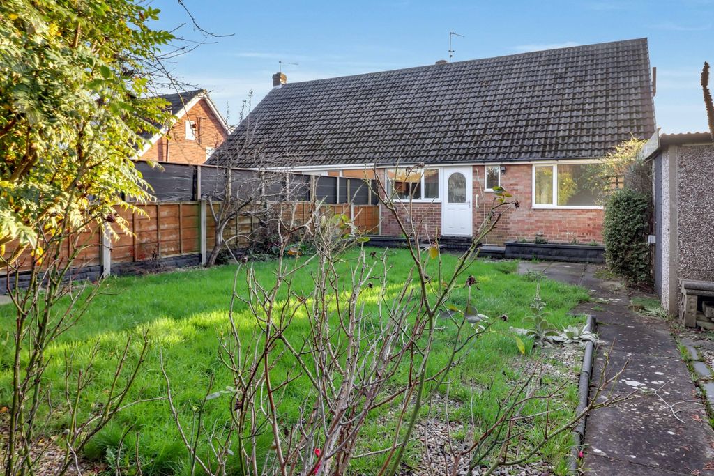 Property photo 2 of 22 Property From Back Garden