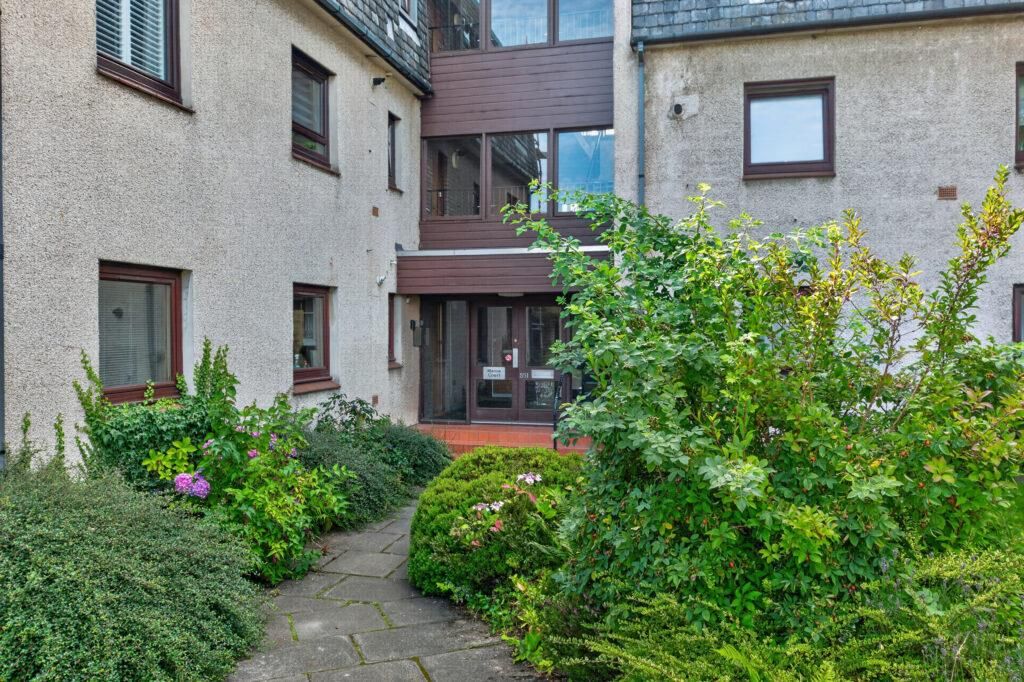 Property photo 1 of 1