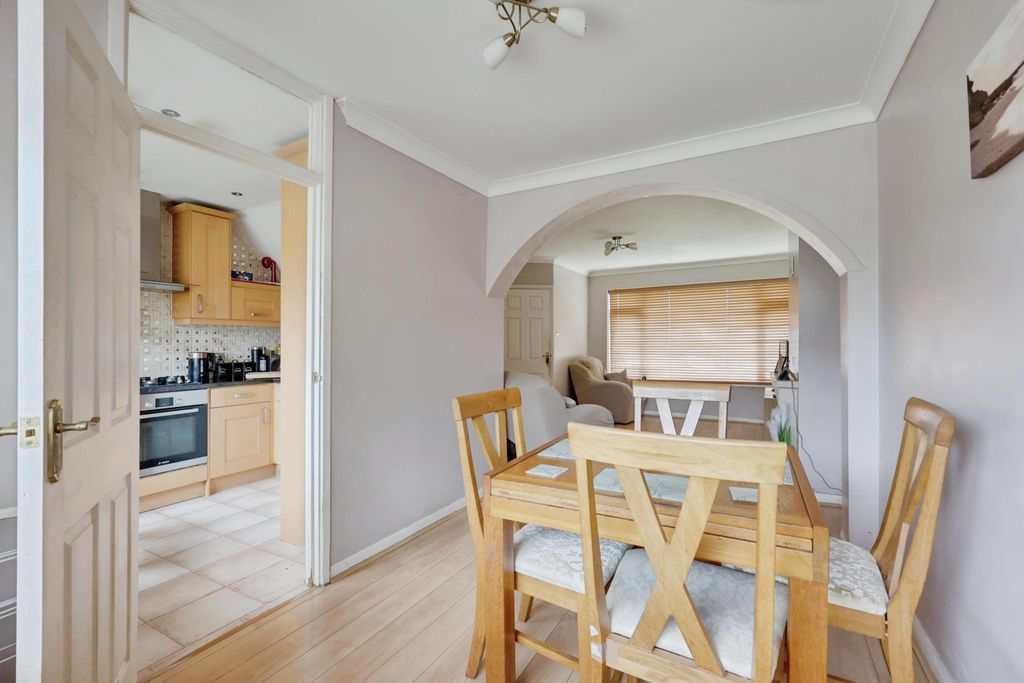 Property photo 3 of 17 User_Edited_Photo-1423Ceba_User-Edited-9978Deb9-79