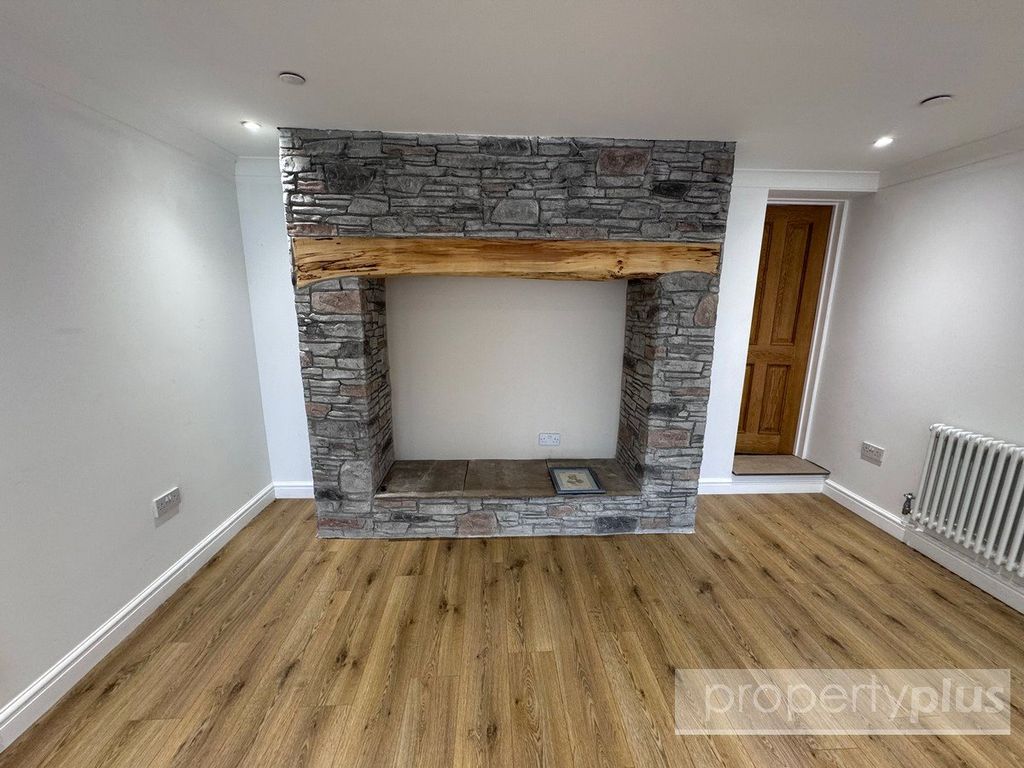 Additional image 7 of 2 bed flat for saleGilfach Road, Tonyrefail, Porth CF39