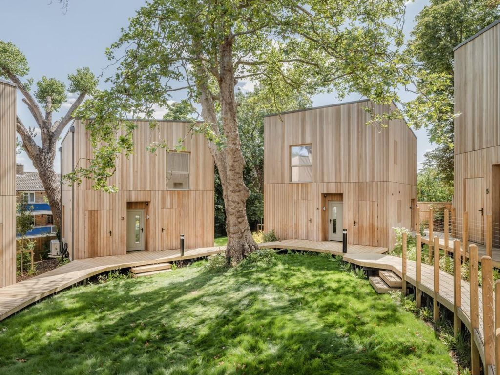 Property photo 3 of 45 Dfa_Hn_3000Px-7469.Jpg