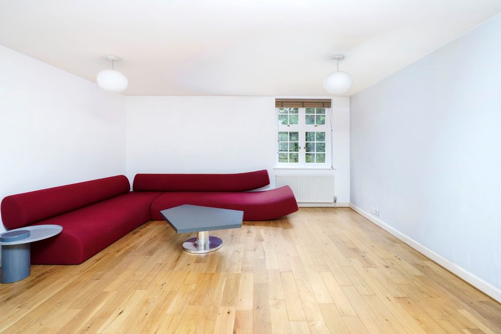 Property photo 3 of 12 2514773