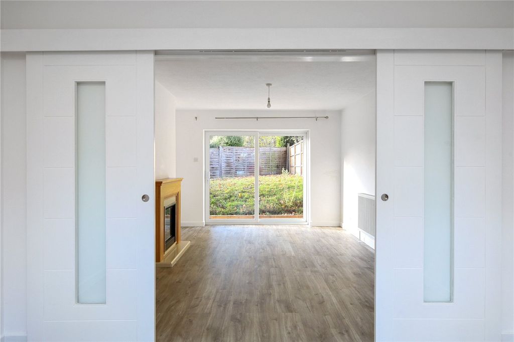 Property photo 2 of 24 Picture No. 08