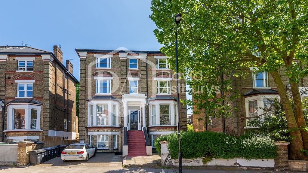 Property photo 1 of 8
