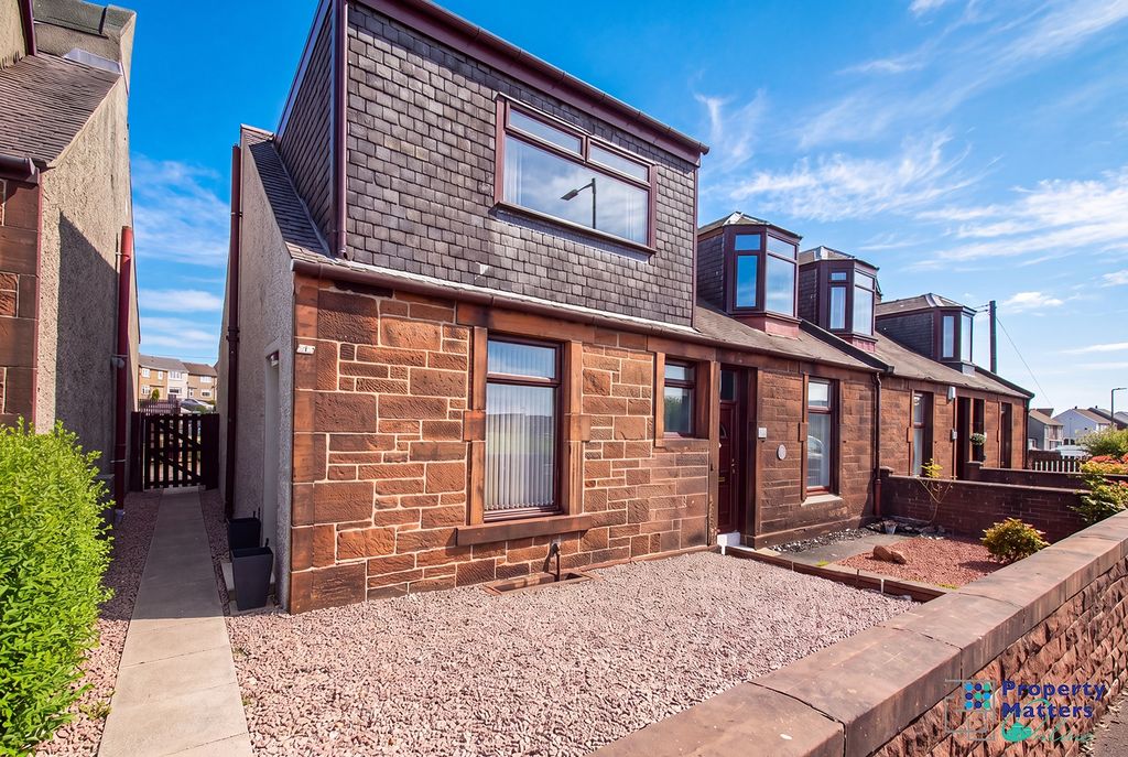 Property photo 1 of 18 3 Bedroom End Terrace