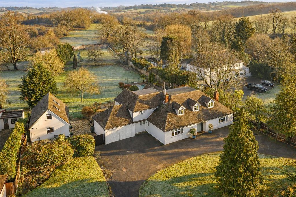 Property photo 1 of 50 New New.Png