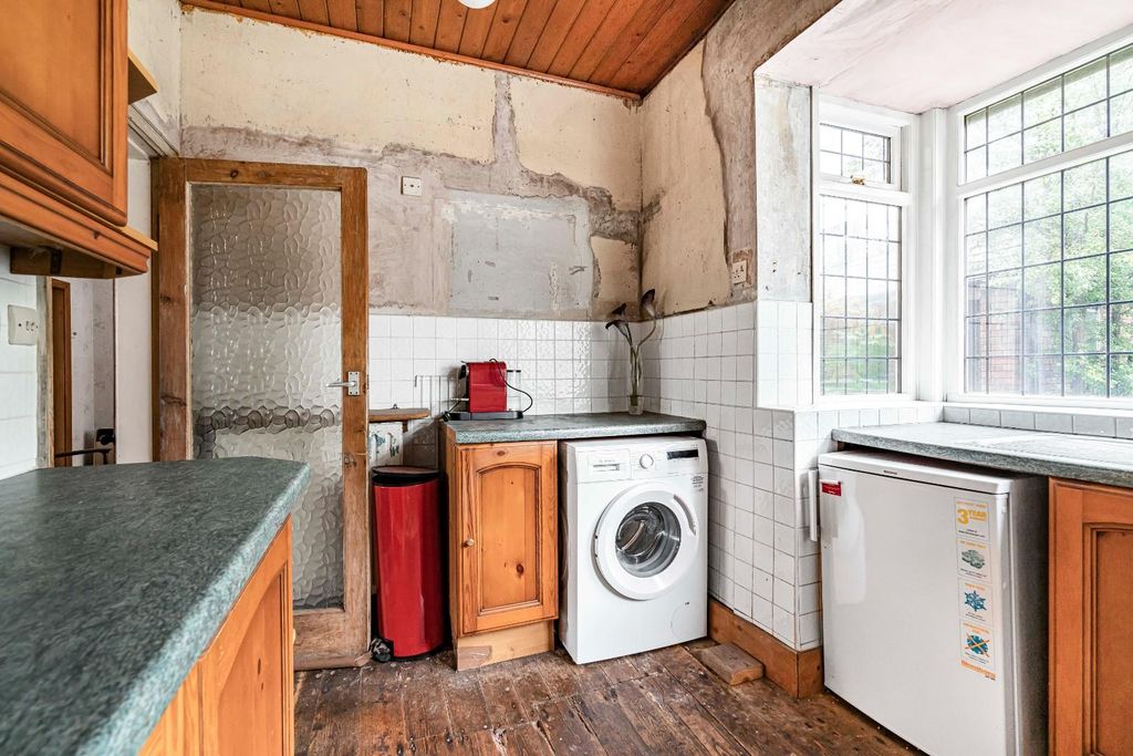 Property photo 3 of 30 24_64907.Jpg