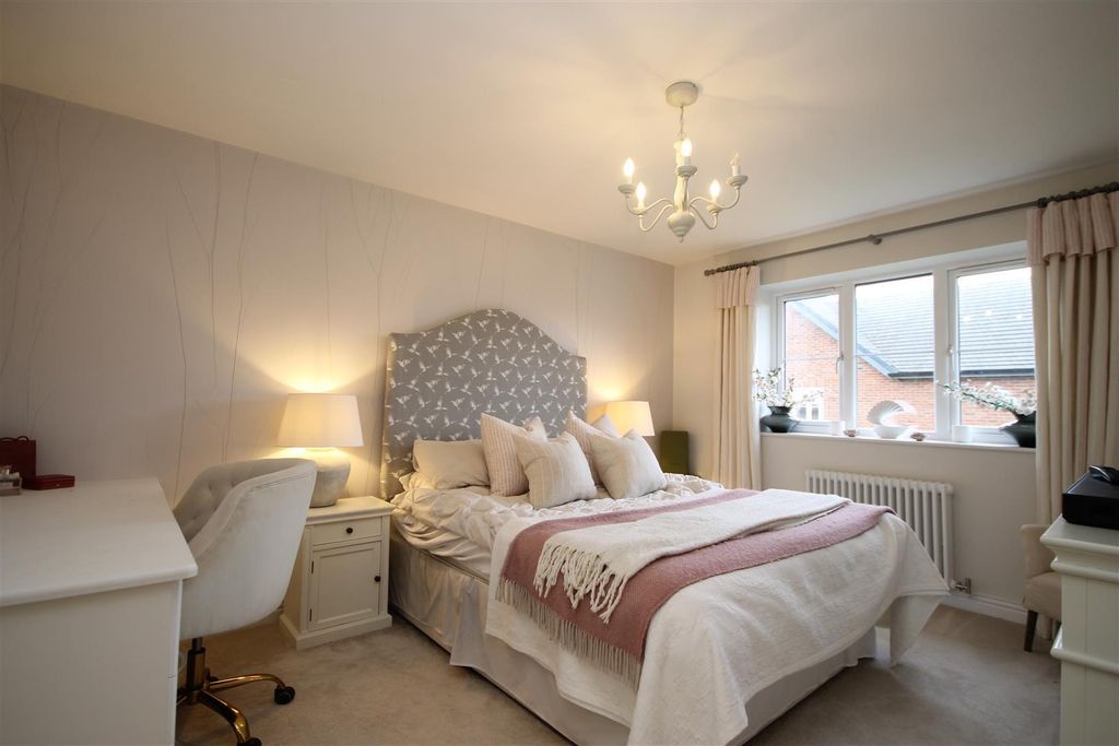 Additional image 20 of 5 bed detached house for saleEachwick Drive, Medburn, Newcastle Upon Tyne NE20