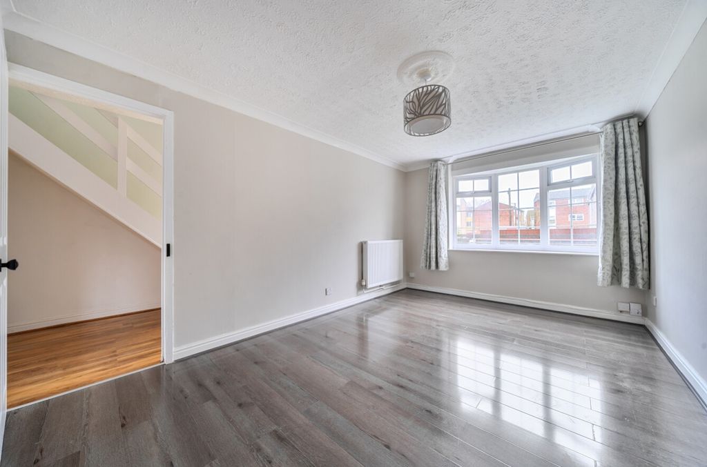 Property photo 2 of 11 1393410-3-69414c3471A2F