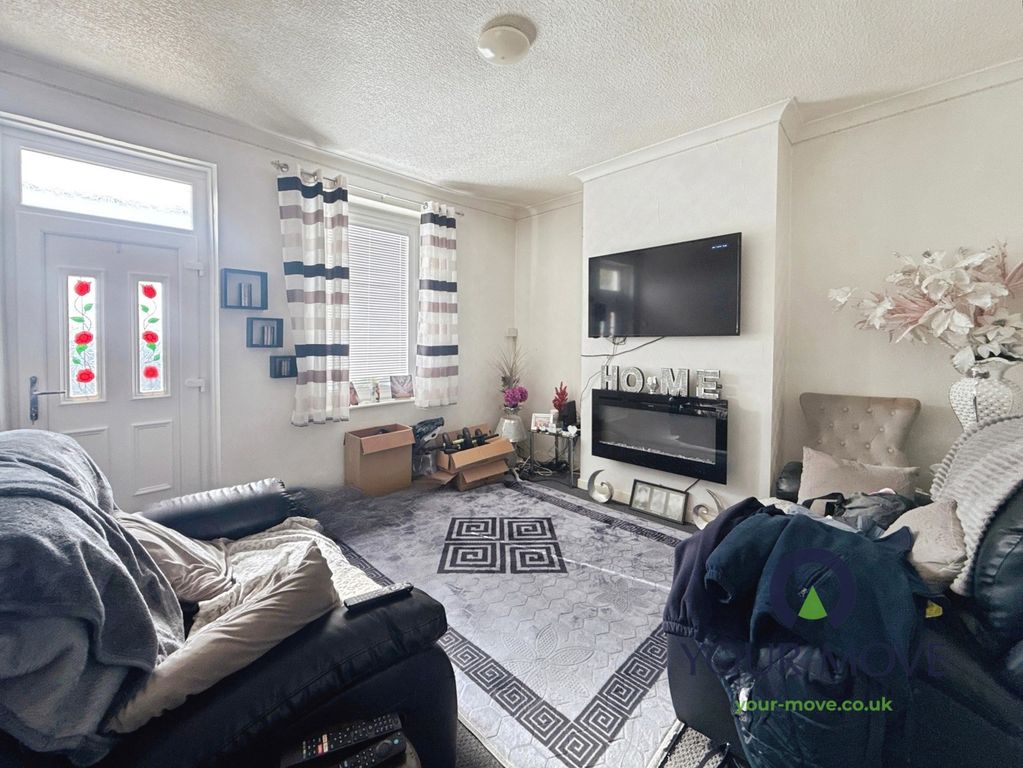 Property photo 3 of 11 Pbox-Img.Jpg