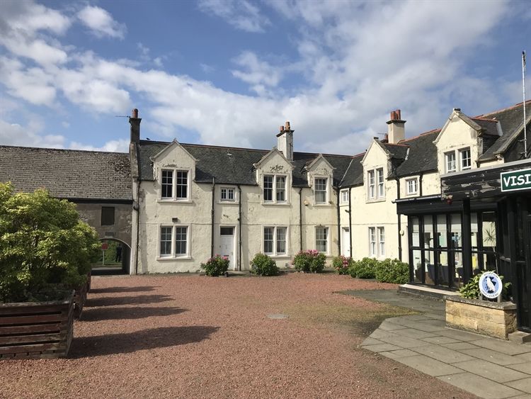 Property photo 2 of 7