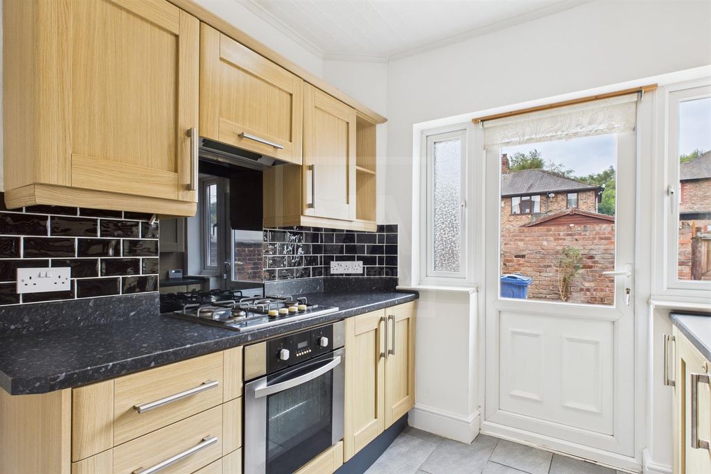 Property photo 2 of 15 Kitchen