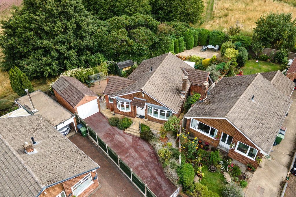 Property photo 1 of 28 Picture No. 31