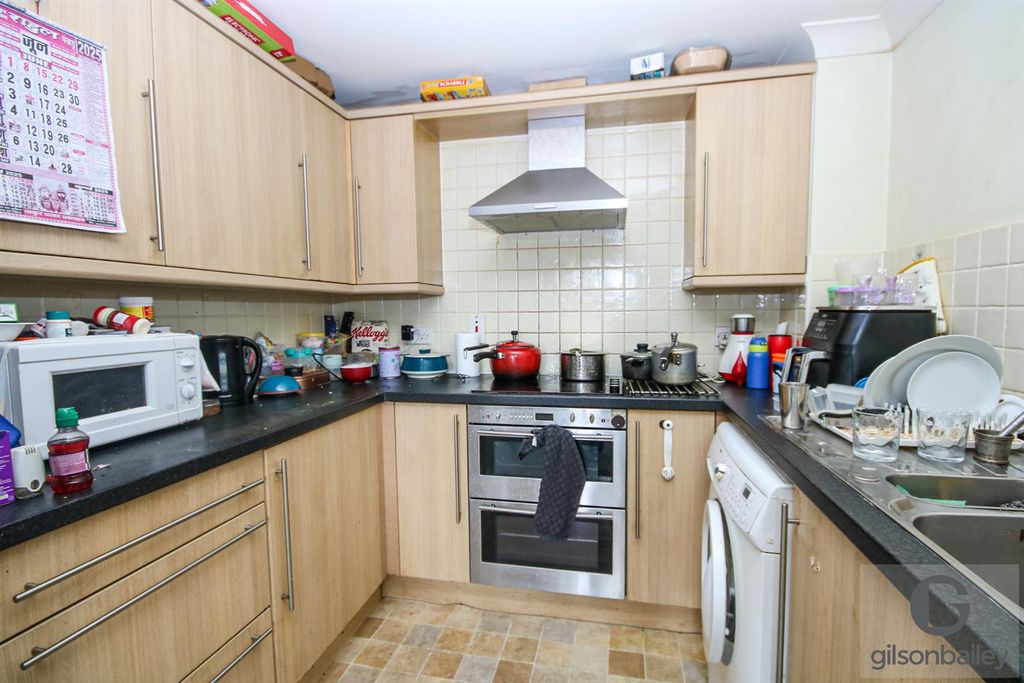 Property photo 3 of 7 Img_8209-2.Jpg