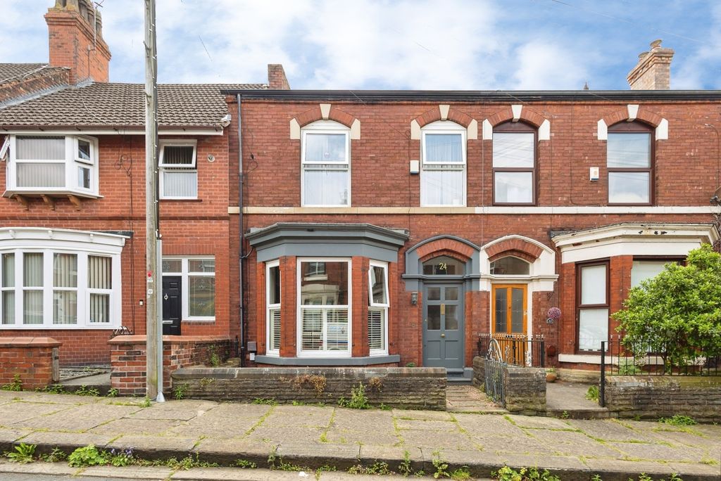 Property photo 1 of 35 Pbox-Img.Jpg
