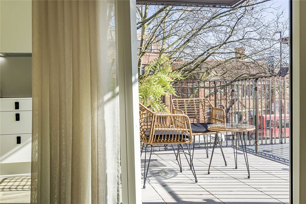 Property photo 1 of 15 Picture No. 17