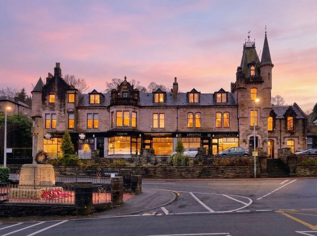 Property photo 1 of 23 Image-4x3-2400x1792