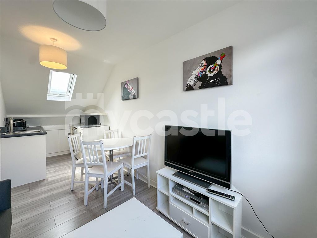 Property photo 3 of 7 Photo 07-06-2024, 12 30 29?Pm.Jpg