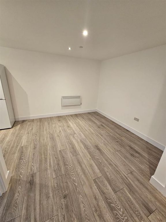 Property photo 2 of 4 Whatsapp Image 2024-12-05 At 14.48.57_352A6917.Jpg