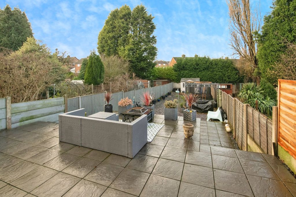 Property photo 1 of 14 Garden