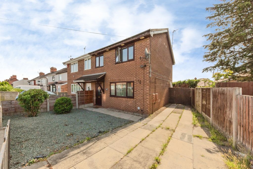 Property photo 2 of 16